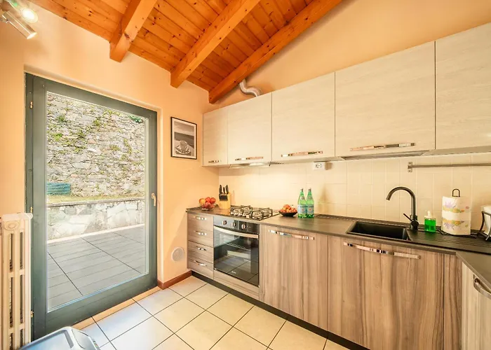 Penthouse Apartman Luino