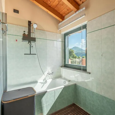 Apartment Penthouse Luino