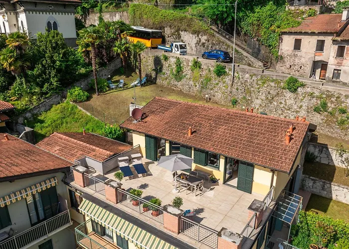 Penthouse Apartament Luino